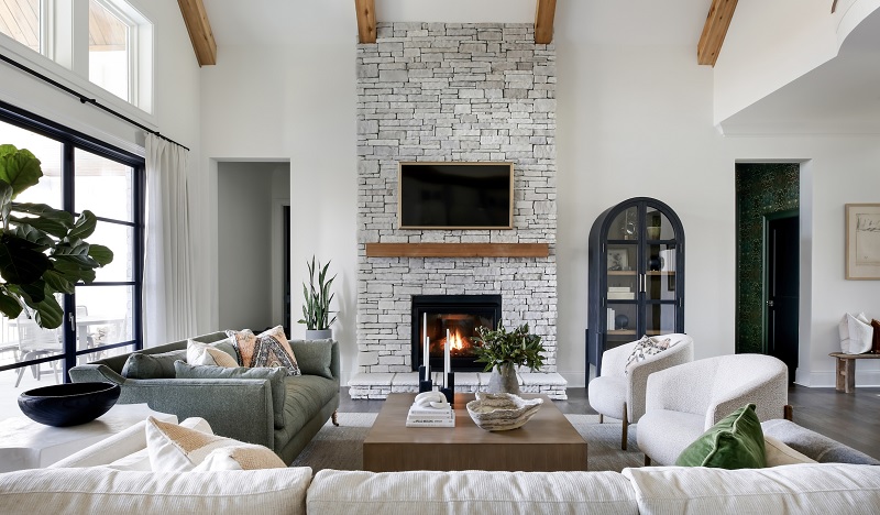Why a California Interior Designer Should Be the First Hire for Your Major Home Renovation